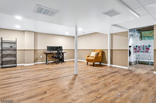 13 Yates Dr, East Brunswick Twp., NJ 08816