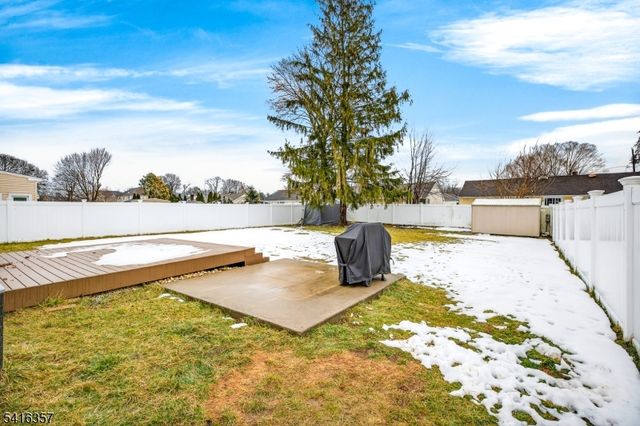 13 Yates Dr, East Brunswick Twp., NJ 08816