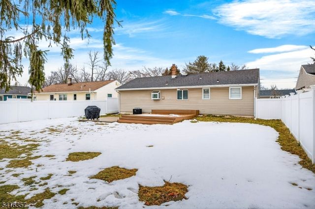 13 Yates Dr, East Brunswick Twp., NJ 08816