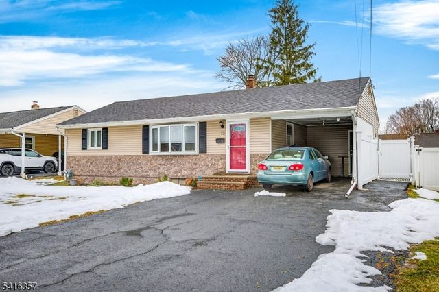 13 Yates Dr, East Brunswick Twp., NJ 08816