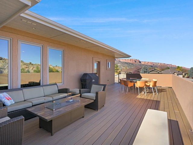 372 Caprock Drive, Grand Junction, CO 81507