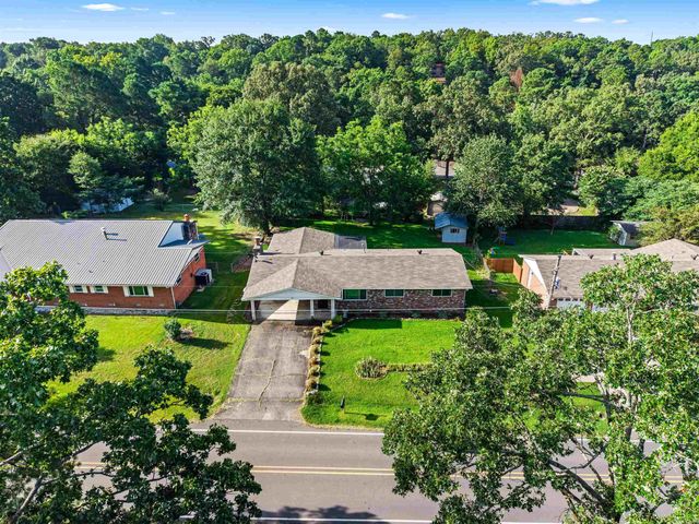 417 Lakeshore Drive, Hot Springs, AR 71913