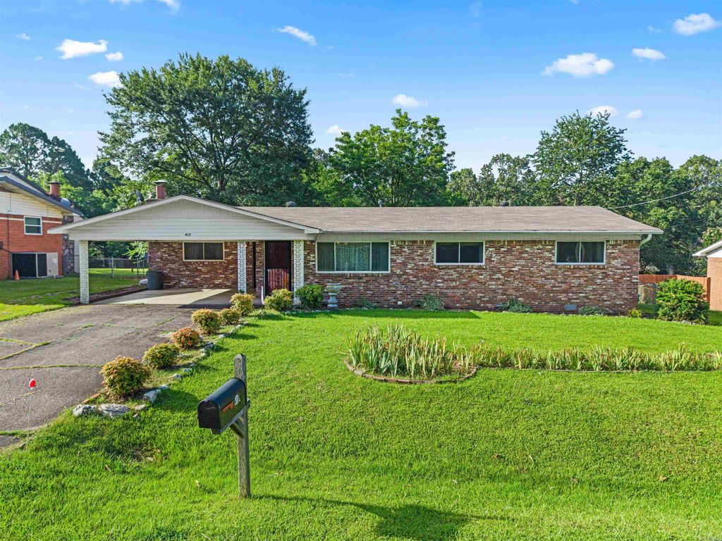 417 Lakeshore Drive, Hot Springs, AR 71913