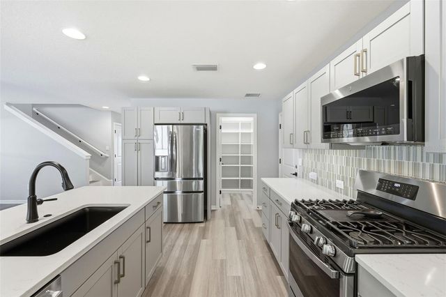 2786 ALDER AVENUE, Middleton, FL 34762