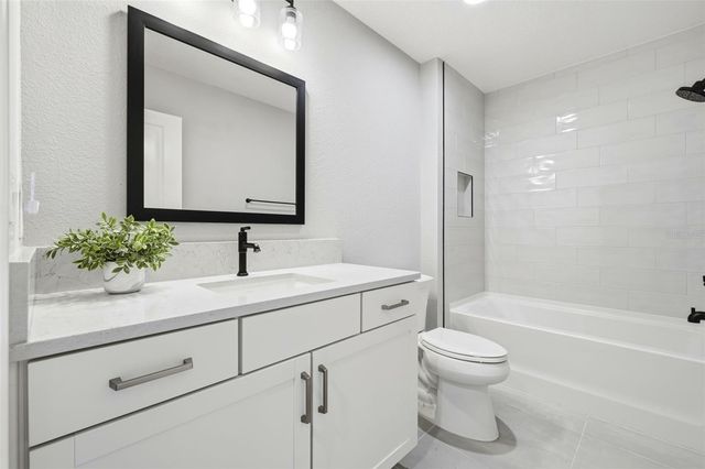 2786 ALDER AVENUE, Middleton, FL 34762