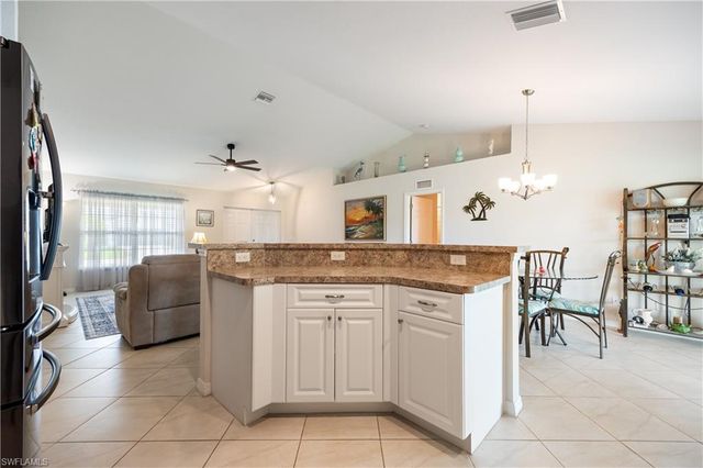 324 SW 21st TER, Cape Coral, FL 33991