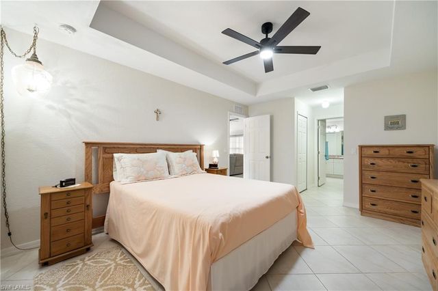 324 SW 21st TER, Cape Coral, FL 33991
