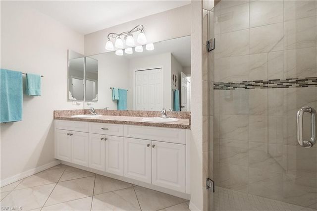 324 SW 21st TER, Cape Coral, FL 33991