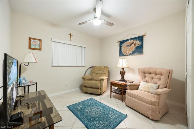 324 SW 21st TER, Cape Coral, FL 33991
