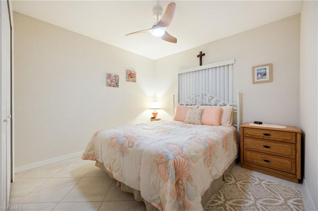 324 SW 21st TER, Cape Coral, FL 33991