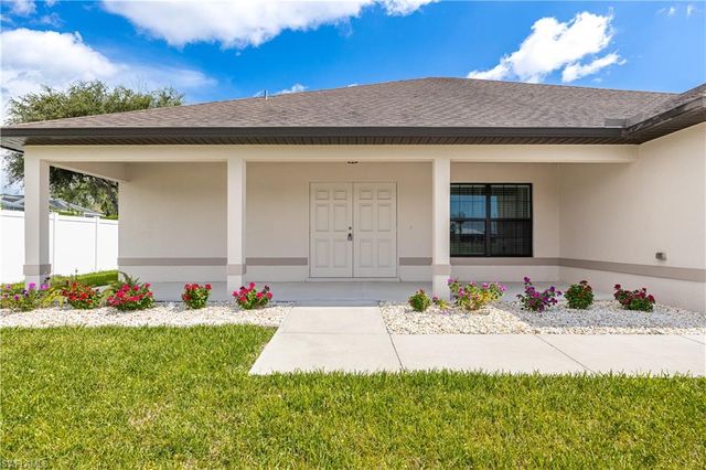 324 SW 21st TER, Cape Coral, FL 33991