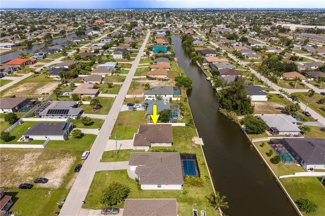 324 SW 21st TER, Cape Coral, FL 33991