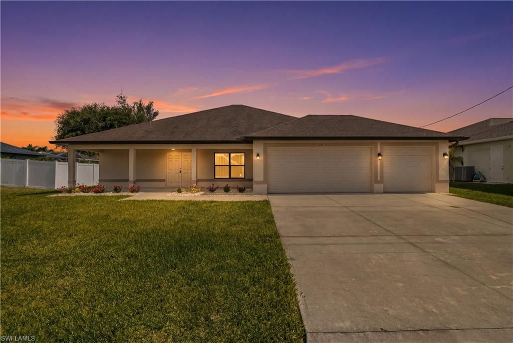 324 SW 21st TER, Cape Coral, FL 33991
