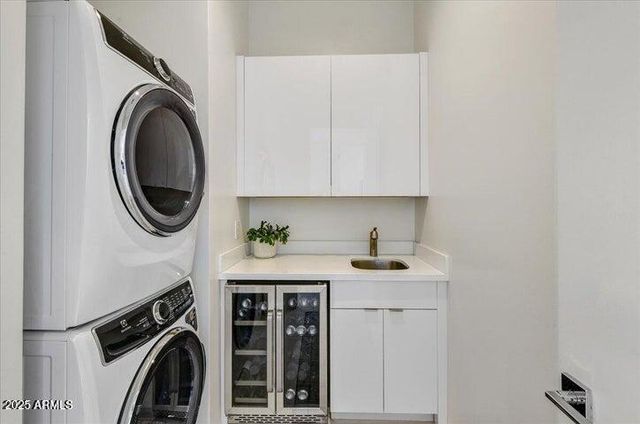 100 W NORTHERN Avenue 1, Phoenix, AZ 85021