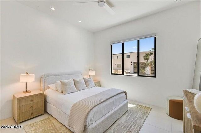 100 W NORTHERN Avenue 1, Phoenix, AZ 85021