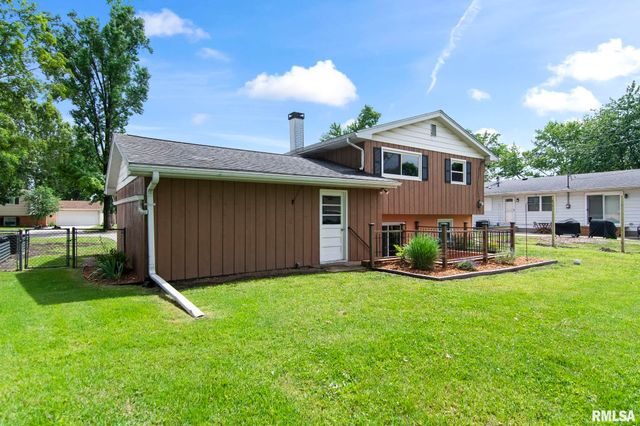 108 COLLIER Drive, Springfield, IL 62704