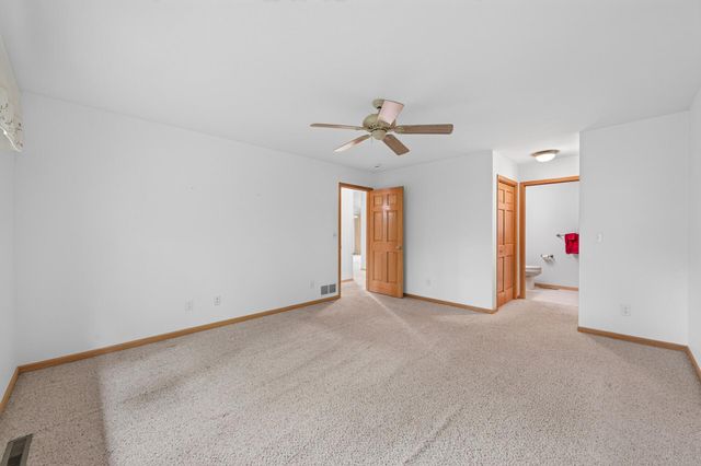 466 Cedar Court, Taylors Falls, MN 55084