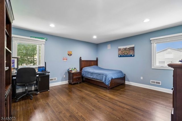 27 Shadowlawn Dr, Livingston Twp., NJ 07039