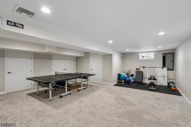 27 Shadowlawn Dr, Livingston Twp., NJ 07039