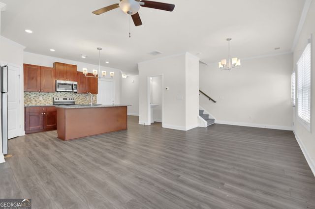 232 Cashes Drive, Lilburn, GA 30047