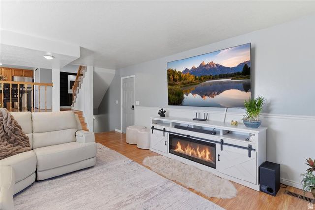 2144 E 3000 N, Layton, UT 84040