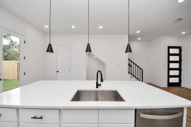 2708 Bostic Street B, Houston, TX 77093