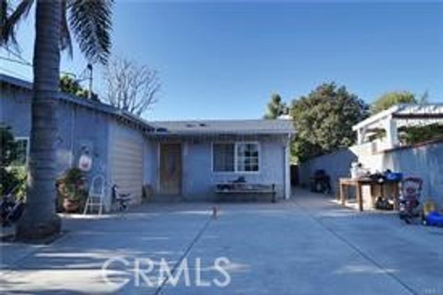 14807 Oro Grande, Sylmar, CA 91342