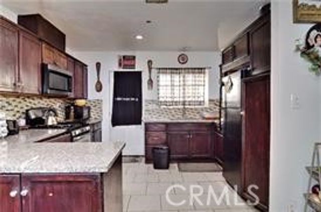 14807 Oro Grande, Sylmar, CA 91342