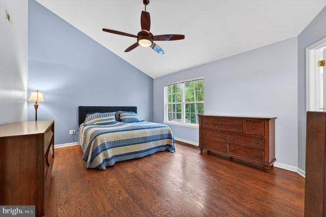 189 ALEKSANDER LN, Mount Royal, NJ 08061
