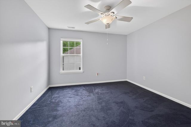 189 ALEKSANDER LN, Mount Royal, NJ 08061