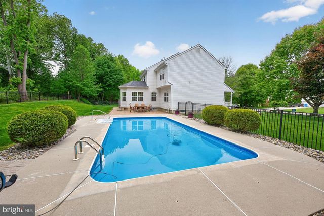 189 ALEKSANDER LN, Mount Royal, NJ 08061