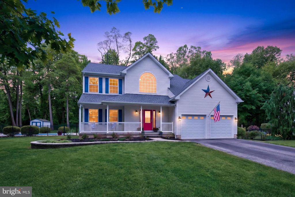 189 ALEKSANDER LN, Mount Royal, NJ 08061
