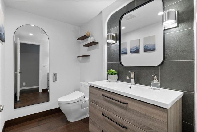 23435 Summit Road, Los Gatos, CA 95033