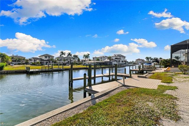 418 Seagull AVE, Naples, FL 34108