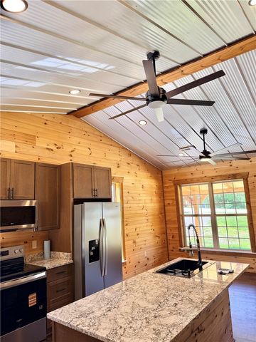 8030 Norvel Drive, Harrison, AR 72601
