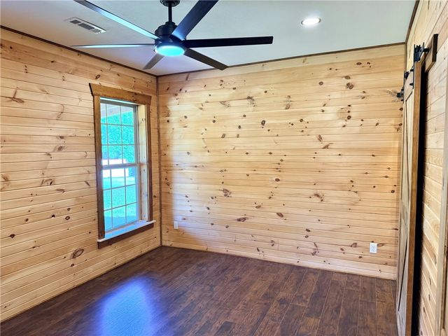 8030 Norvel Drive, Harrison, AR 72601
