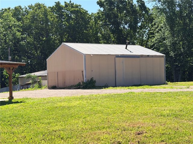 8030 Norvel Drive, Harrison, AR 72601