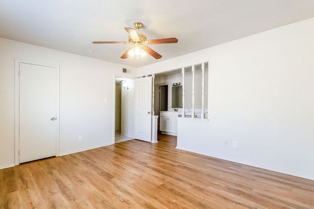 452 Matterhorn Street, Cedar Hill, TX 75104