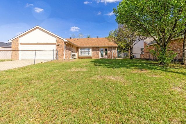 452 Matterhorn Street, Cedar Hill, TX 75104