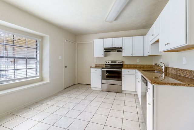 452 Matterhorn Street, Cedar Hill, TX 75104