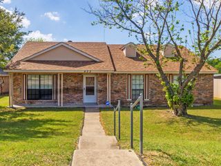 452 Matterhorn Street, Cedar Hill, TX 75104