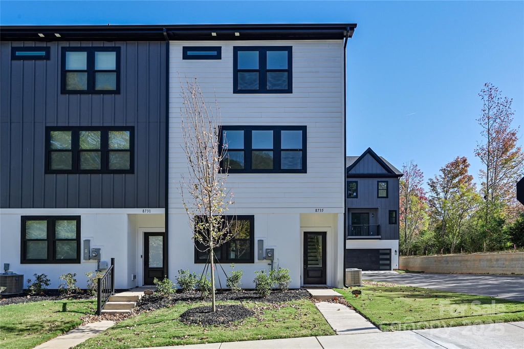 8735 Nolley Court, Charlotte, NC 28270