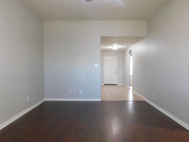 125 Eider Drive, Sanger, TX 76266