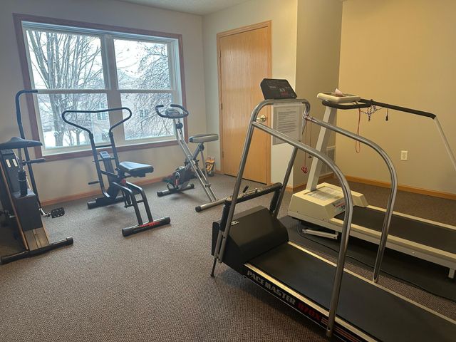 2231 Penn Place 322, North Saint Paul, MN 55109