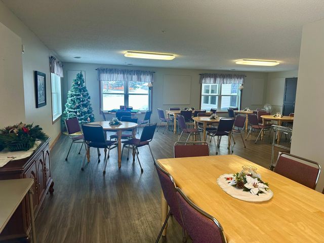 2231 Penn Place 322, North Saint Paul, MN 55109