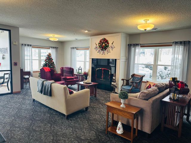 2231 Penn Place 322, North Saint Paul, MN 55109