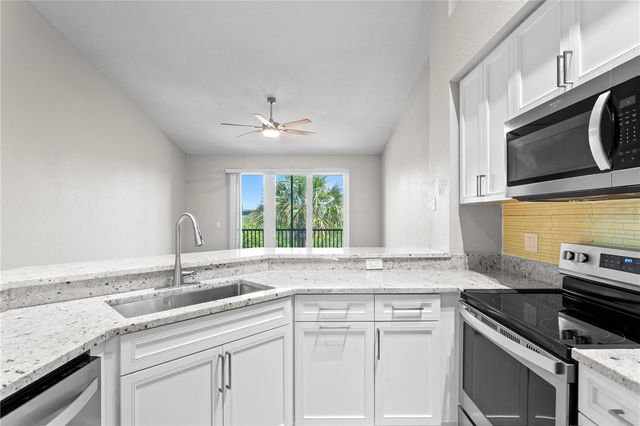 943 NORMANDY TRACE ROAD, Tampa, FL 33602