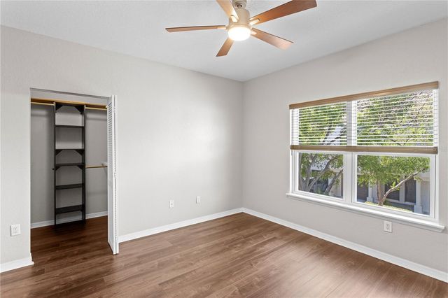 943 NORMANDY TRACE ROAD, Tampa, FL 33602