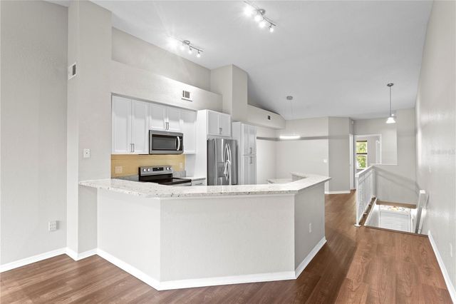 943 NORMANDY TRACE ROAD, Tampa, FL 33602