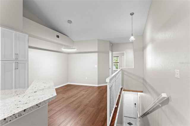 943 NORMANDY TRACE ROAD, Tampa, FL 33602